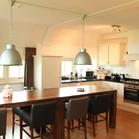 Modern Farmhouse Near Forest In Holiday home Doornspijk