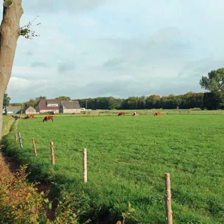 Holiday home Modern Farmhouse Near Forest In *